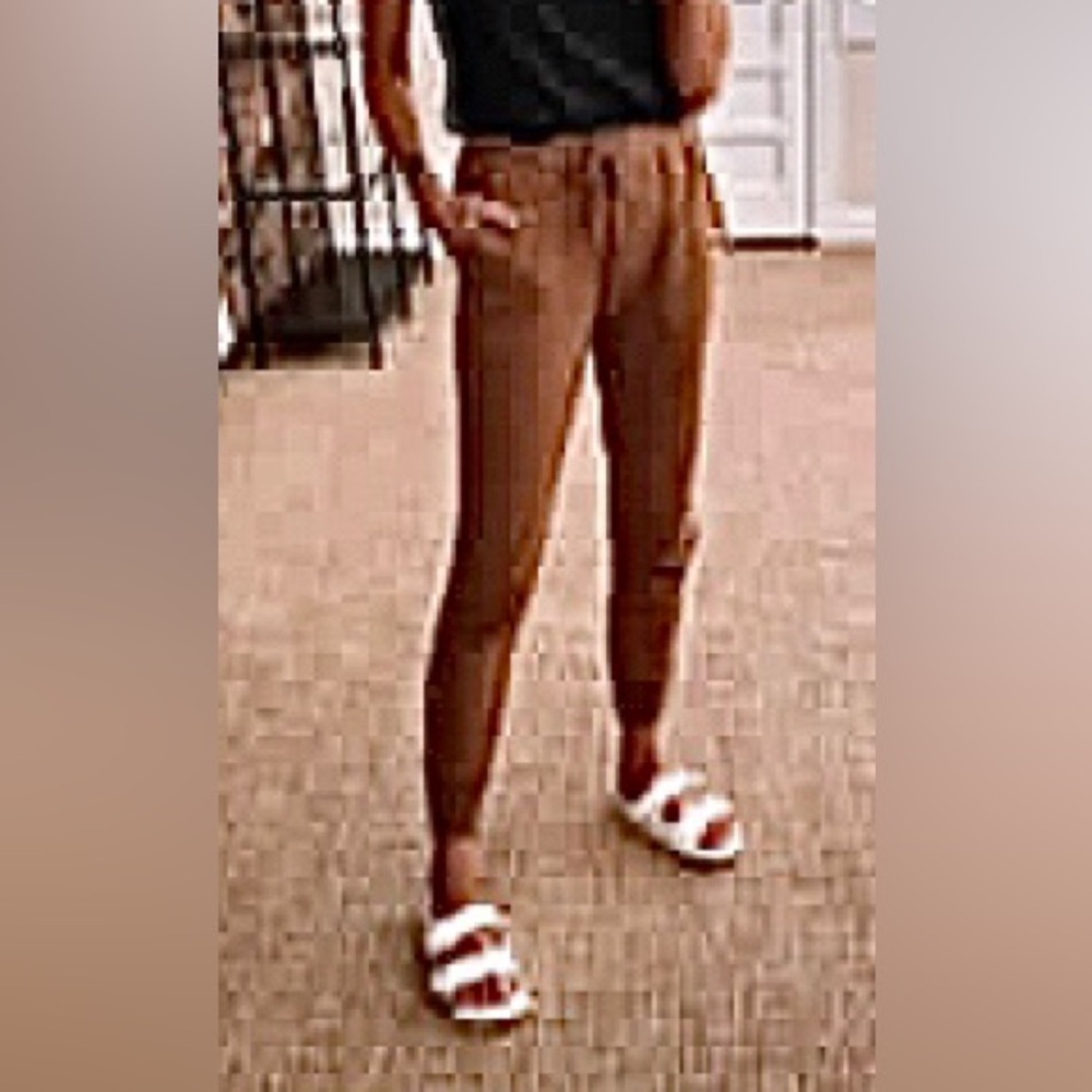 NWT ABERCROMBIE soft brushed knit relax-fit drawstring jogger pants Tan\Pink LG